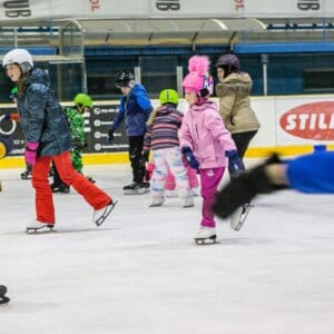Dnes jsme si užili plný ❄ zimák v Lovosicích ⛸