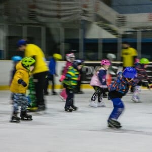 Dnes jsme si užili plný ❄ zimák v Lovosicích ⛸