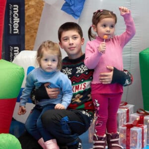 Mrkněte na fotky z&nbsp;🎄🎅 vánočních BOGI akcí 2024 📸💥